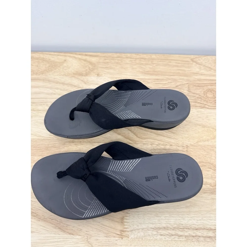 Clarks Cloudsteppers Slip-On Thong Sandals Women's 8M Black Gray Cushion #17